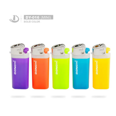 Disponível Cute Flint Lighter Pequeno e fácil de transportar estilo especial com competitivo