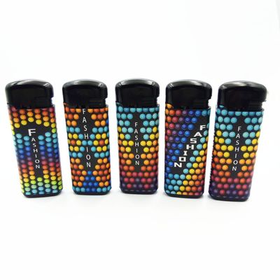 Dongyi EUR Classic Style Flip Windproof Gas Lighter Dy-F008 com pedido personalizado