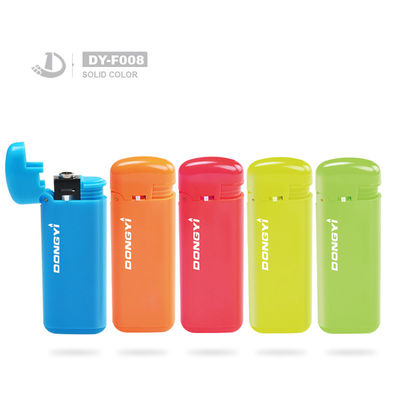 Tocha Dongyi Electric Windproof Lighter com ISO9994 Dy-F008 Alta Venda 6.8*2.78*1.3CM