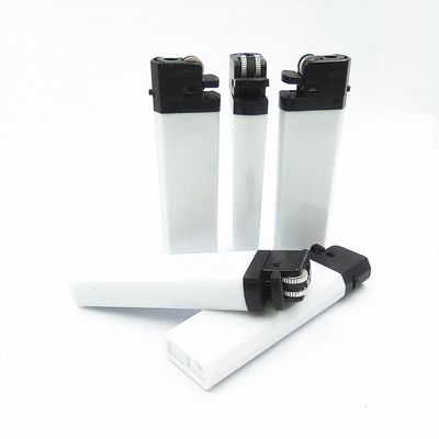 Personalização Dongyi Popular de Plástico Flint Wheel Gas cigarro isqueiro com 80 mm de comprimento