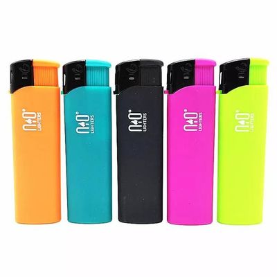 Pedido personalizado Cigarros elétricos Lighters de gás com crânio Design e personalização