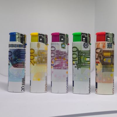 Pedido personalizado ISO9994 Mercado da Europa Isqueiro de plástico com fumo eletrônico frio