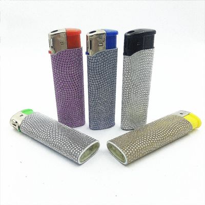En 113869 Certificado personalizado Lighter Elétrico de Plástico Dongyi padrão de personalização