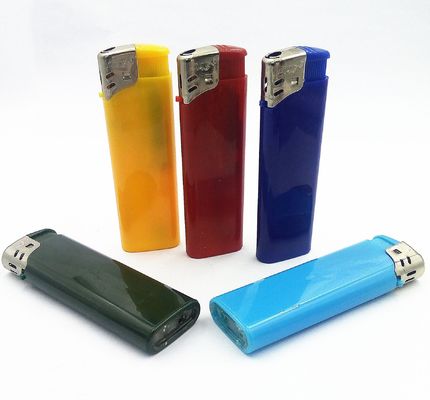 EUR Cigarro elétrico de plástico padrão para a cozinha e necessidades recarregáveis