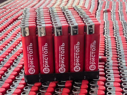 Linterna eletrônica de plástico de cor de borracha preta para design magro