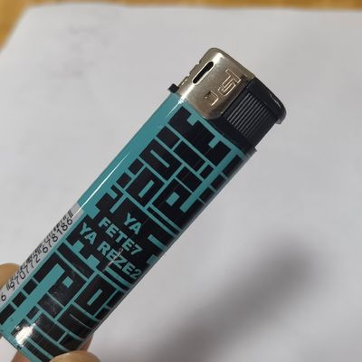 Logotipo personalizado Linterna de plástico ISO9994 recarregável para fumo eletrónico