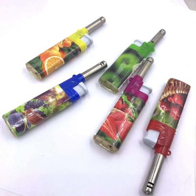 2021 Encendedores Lighters de churrasco de recarga eletrônica com ISO 9994 Lighter à prova de vento a gás