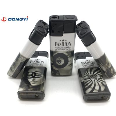 Etiqueta colorida personalizada Limpador de cigarros de moda para o modelo europeu e americano NO. DY-F007 Plástico