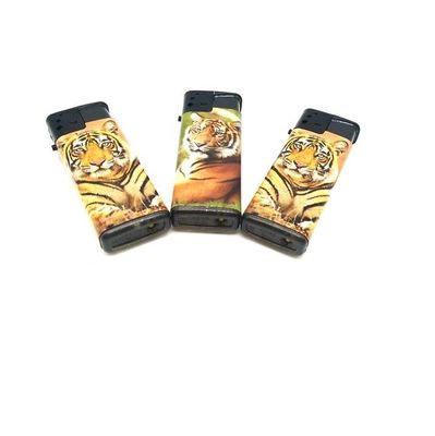 ISO9994 Turbo Flame Windproof Lighter de gás padrão com logotipo personalizado Tiger Sticker