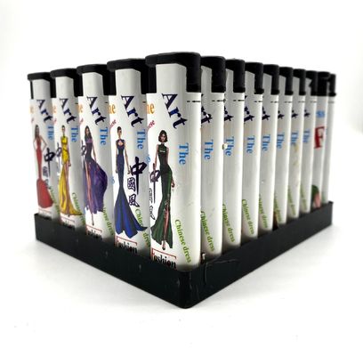 Custac Disposable Windproof Lighter Menor e útil para pedido personalizado