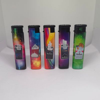 Pedido personalizado resistente ao vento estilo Jet Blue Flame Novidade gas lighters em Dongyi