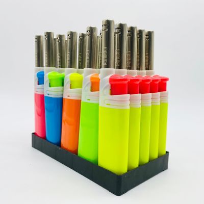 Botão de gás de butano para reabastecimento de veículos mais leves Amostragens US 20/peça 1 Min.Pedido de pedido Amostragem